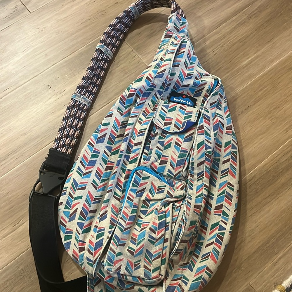 Kavu Rope Shoulder Sling Bag Limited Edition Multicolor Geometric Turquoise
